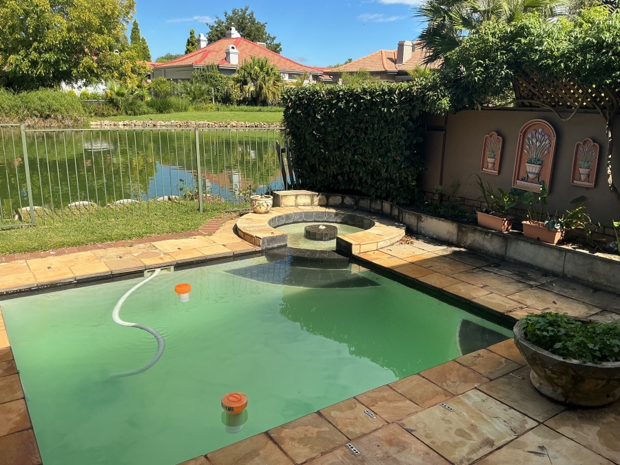 4 Bedroom Property for Sale in Pecanwood Estate North West
